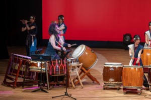 MALTA(Sax)、三木成能(pf)、小林鈴勘(尺八ほか)、江上瑠羽(和太鼓)